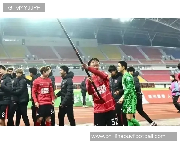 帅惟浩谈中乙经历提升身体对抗能力助力国际赛事表现 帅惟浩谈中乙经历提升身体对抗能力助力国际赛事表现