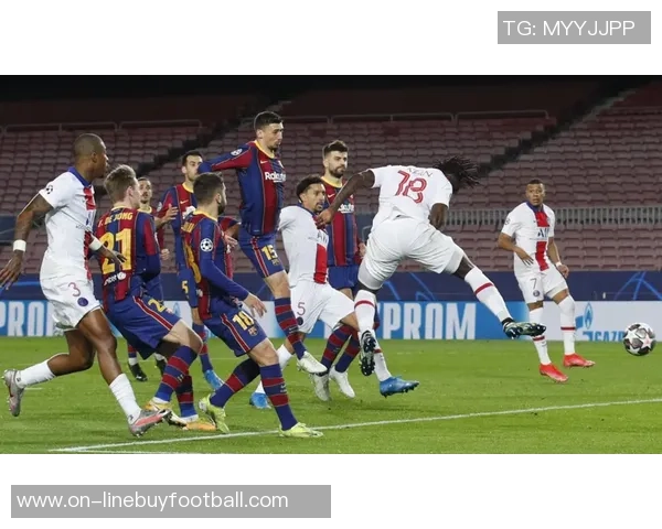 字母哥澄清与巴萨和大巴黎会面传闻坚持训练不受影响