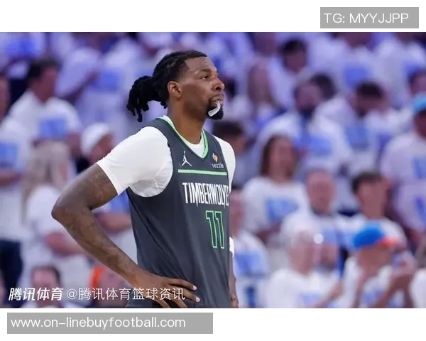 里德强调自信心对年轻人成长的重要性助力球队做出正确决策